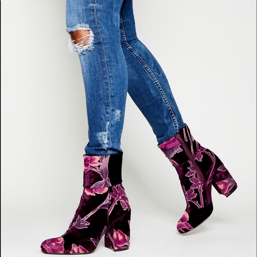 Steve Madden 8.5 Booties